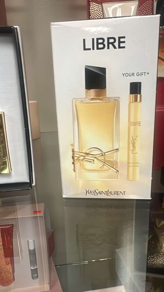 Libre Yves Saint Laurent